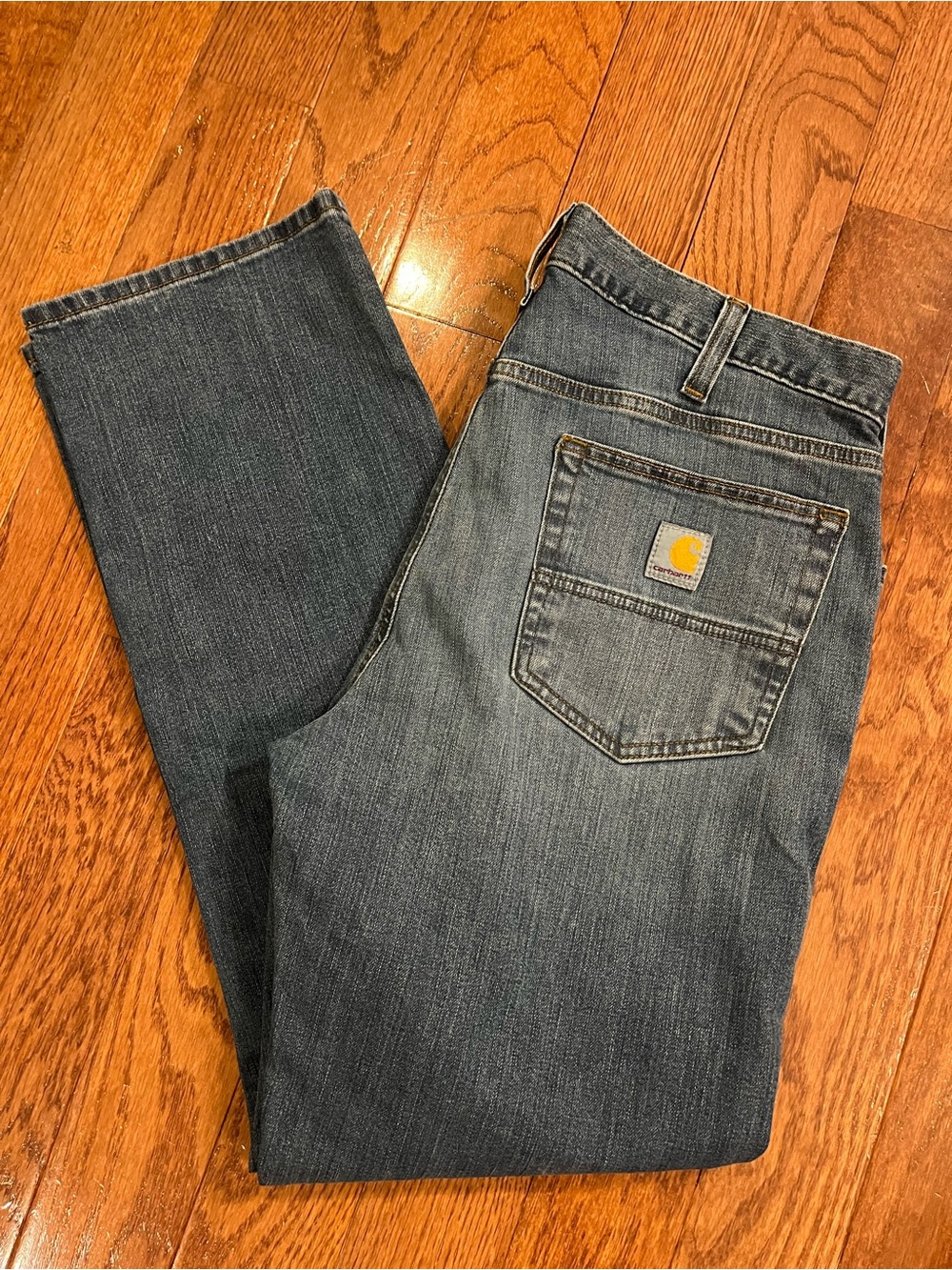 Carhartt Rugged Flex Relaxed Fit Jeans in Medium Wash 34x30 - Picture 2 of 8